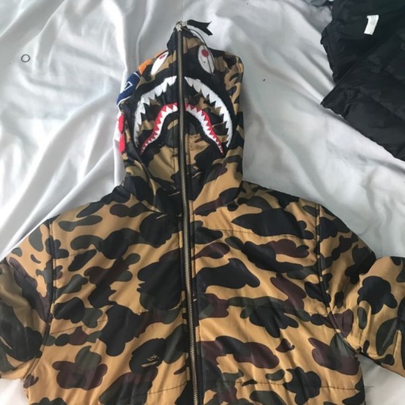Camo BAPE jacket - Picture 1 of 2
